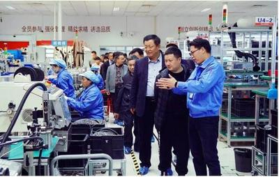 紡織行業(yè)領(lǐng)導(dǎo)專家蒞臨蘭寶科技園考察指導(dǎo)，共話技術(shù)服務(wù)新篇章